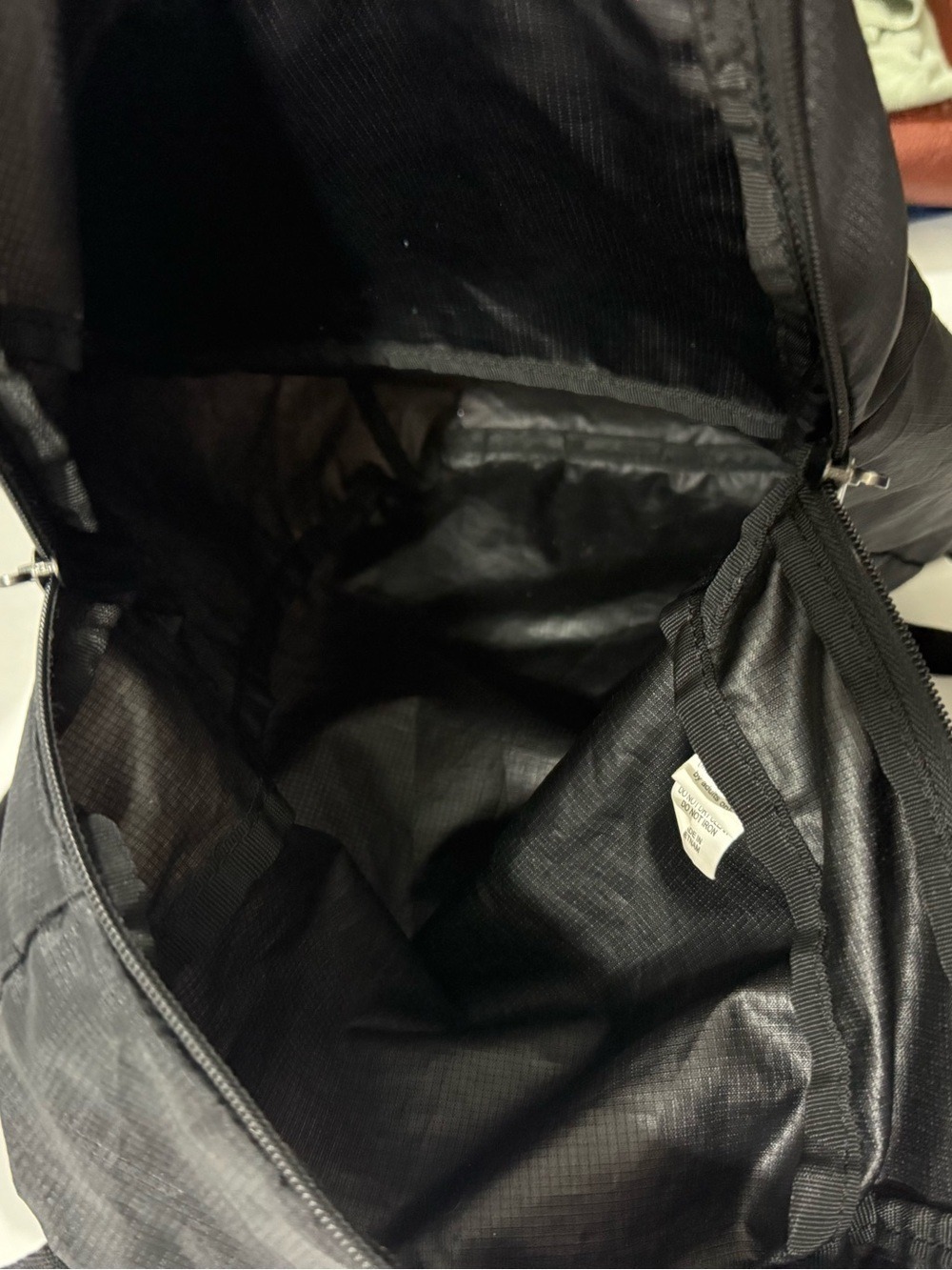 Eagle Creek Packable Daypack Backpack Black Lightweight Travel Hiking 13L - Picture 15 of 15